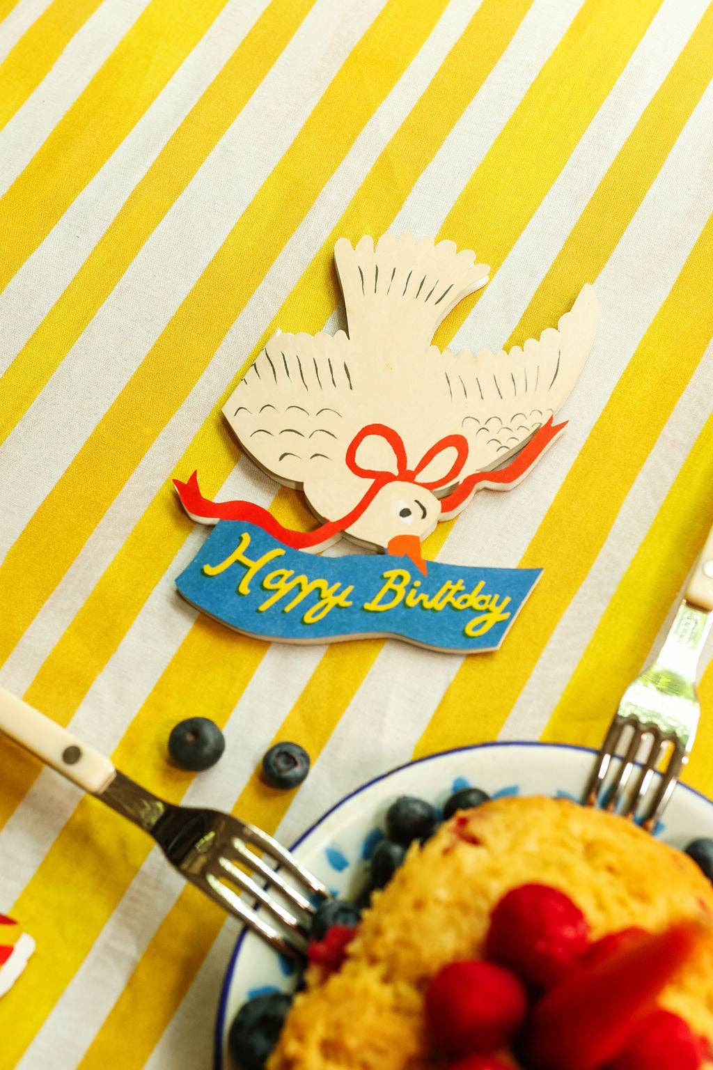 Happy Birthday Bird - Die Cut Card-zoom-3