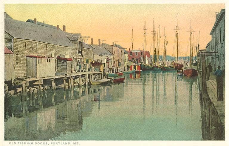 Fishing Docks, Portland Maine Postcard-zoom-