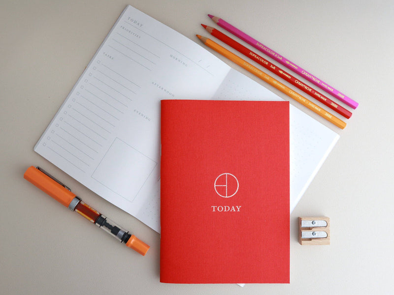 Vermillion Cloth Saddle Stitch Planner-zoom-